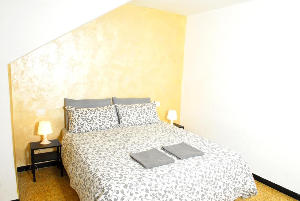 La Pergola Private Parking Gasthof Vezzano Ligure