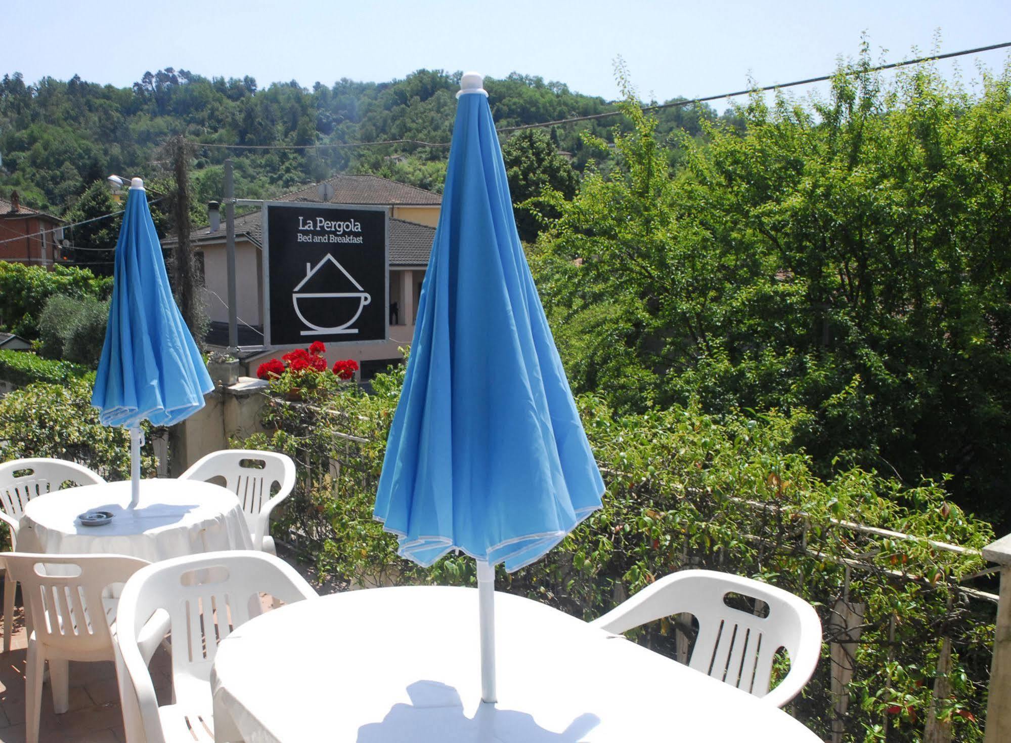 La Pergola Private Parking 2* Vezzano Ligure