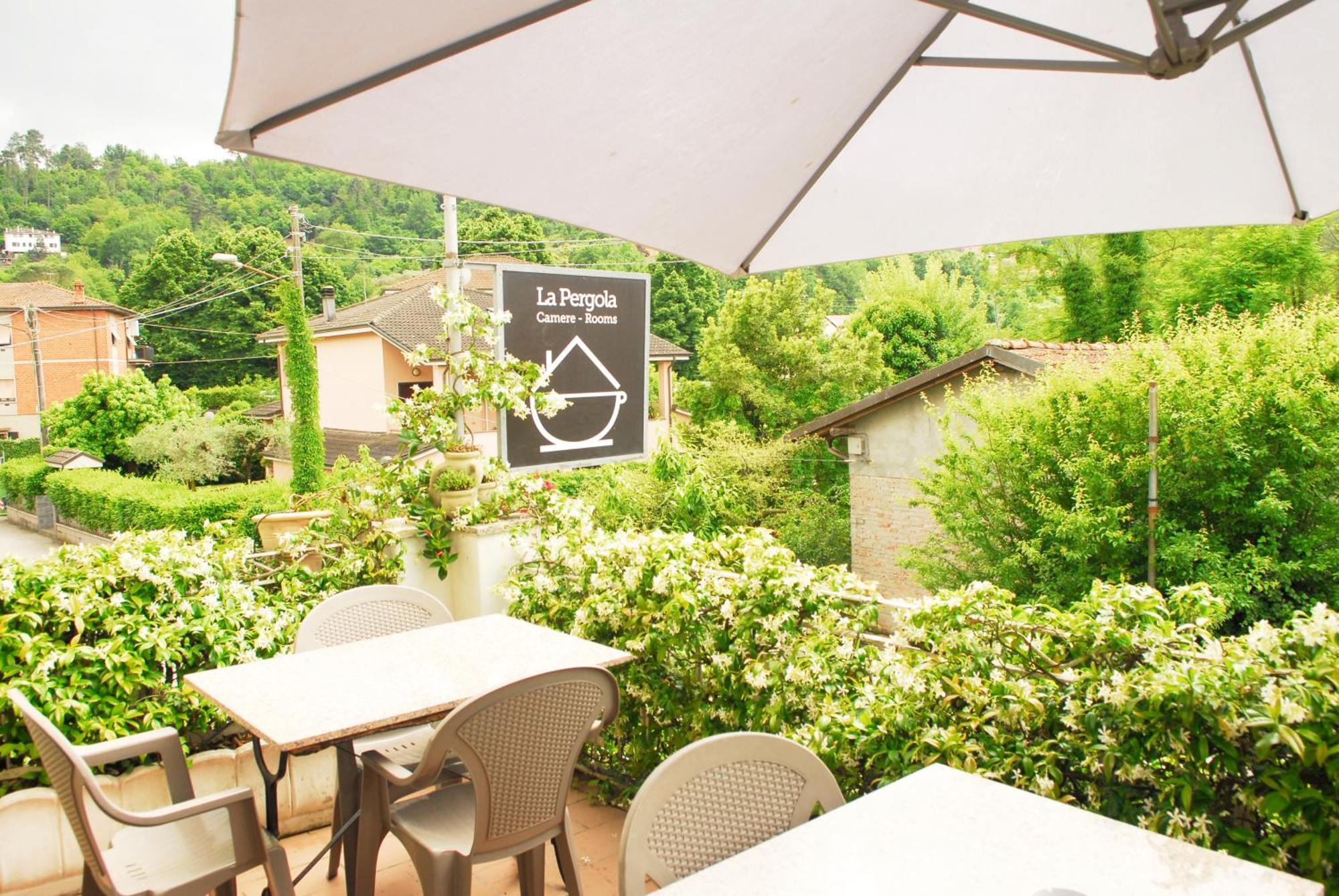 La Pergola Private Parking Vezzano Ligure