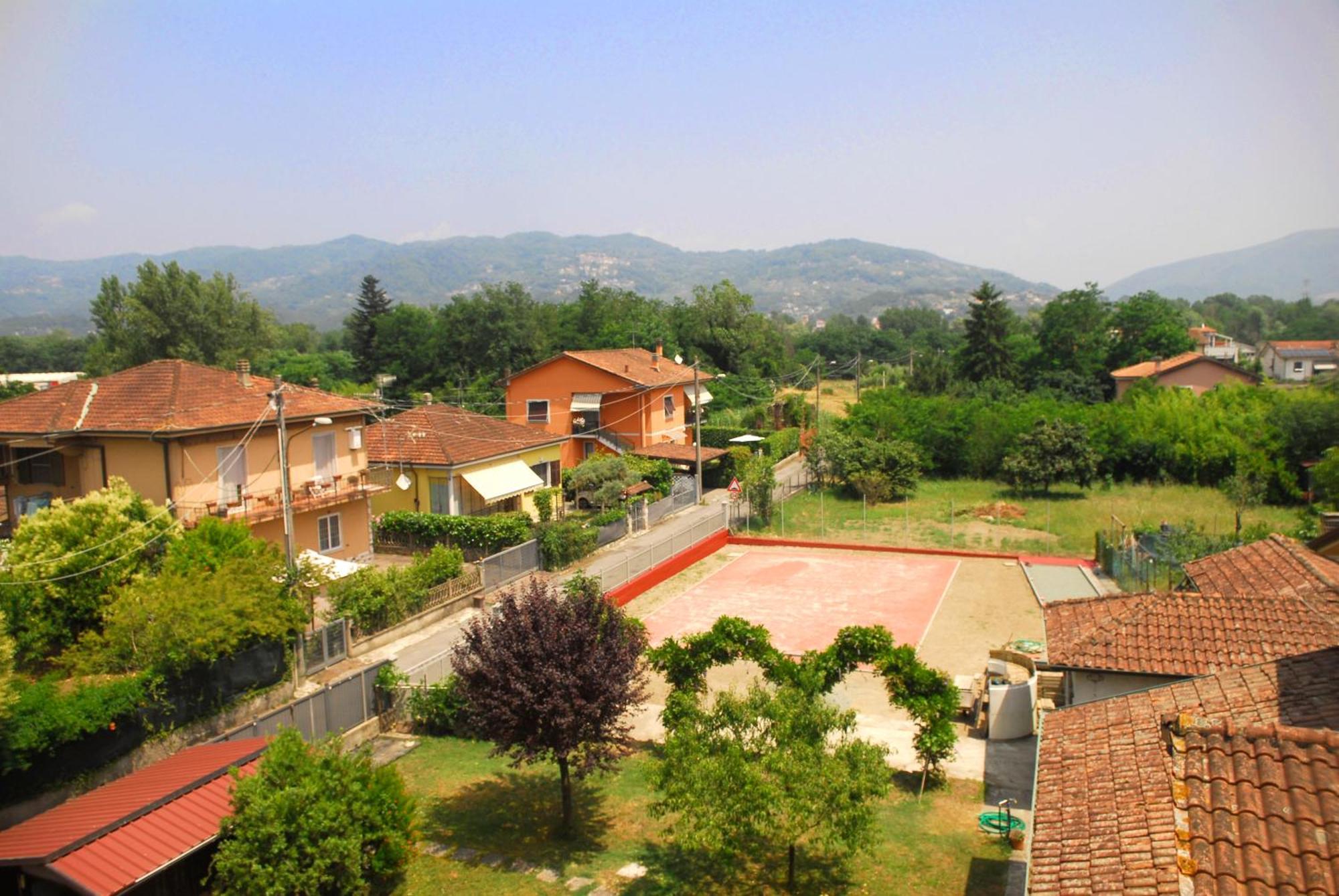 La Pergola Private Parking 2*